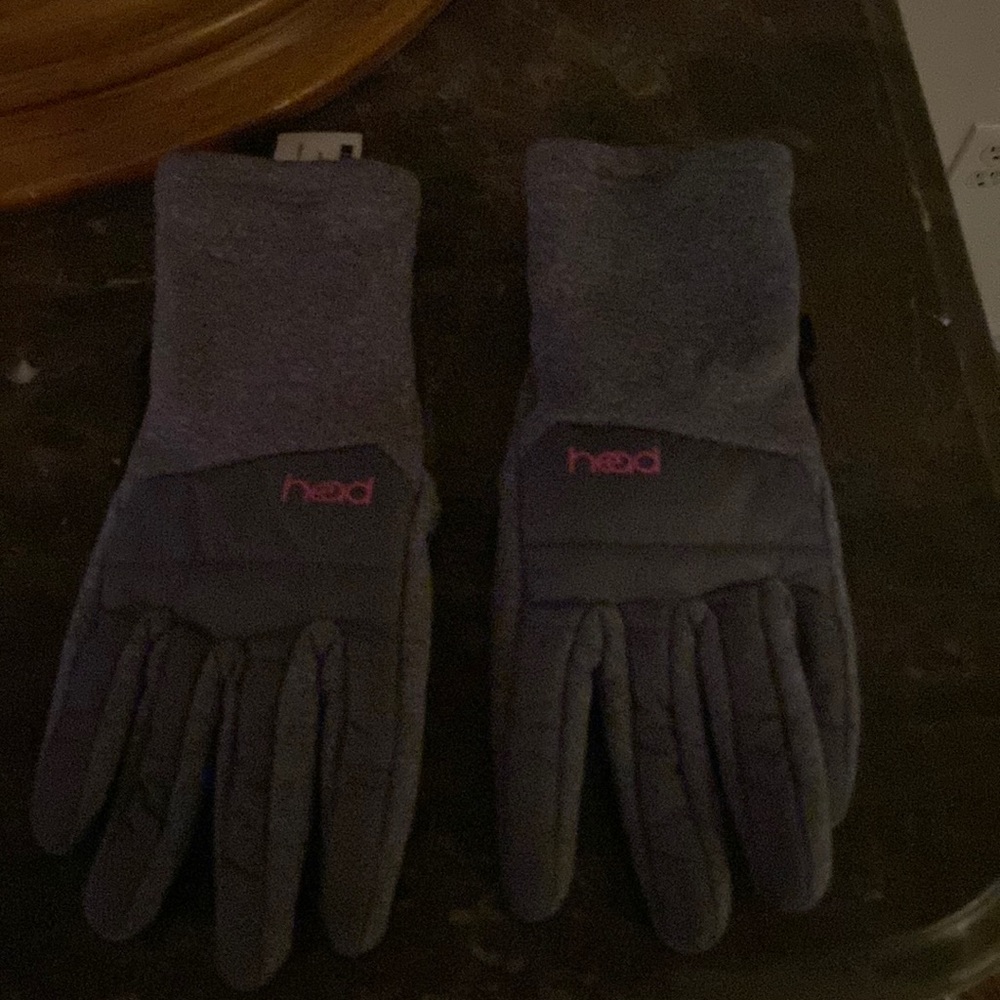 Head girls touchscreen gloves